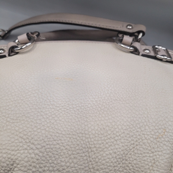 Coach signature leather handbag with hang tags - Picture 13 of 14